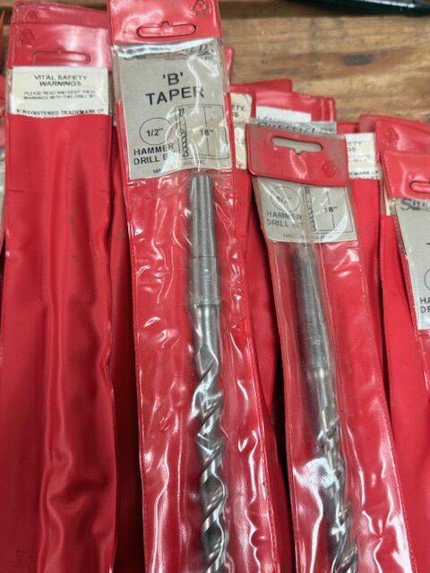 HAMMER DRILL BIT "B" TAPER 1/2" X 18"